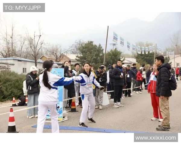2025年“奔跑吧·海淀少年”海淀区中小学生越野跑接力赛圆满举办