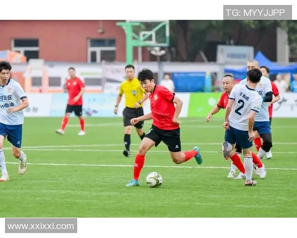 “空降”奥秘嘉宾！半淞首届“街超”来了，8支球队蓄势待发